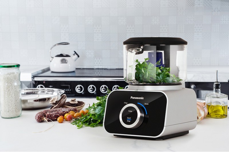 مقایسه برندهای برتر لوازم خانگی در سال 2025، شامل بوش، سامسونگ، ال‌جی، فیلیپس و پاناسونیک، همراه با بررسی ویژگی‌ها و مزایای هر برند.