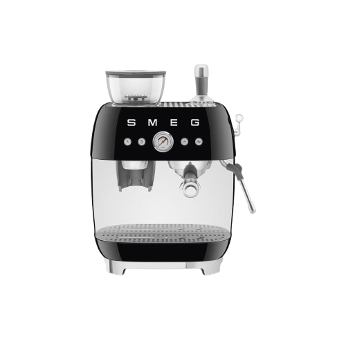 نمای روبه‌روی اسپرسوساز اسمگ مدل EGF03 در رنگ مشکی براق با طراحی کلاسیک و دکمه‌های فلزی.